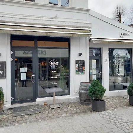 Leilighet Center
